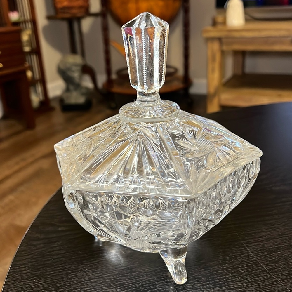 Vintage Clear Crystal Glass Etched Stars And Fans Footed Lidded Candy Dish